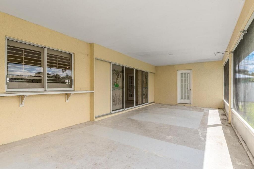 1126 SW Calmar Avenue, Port Saint Lucie, FL 34953 Photo