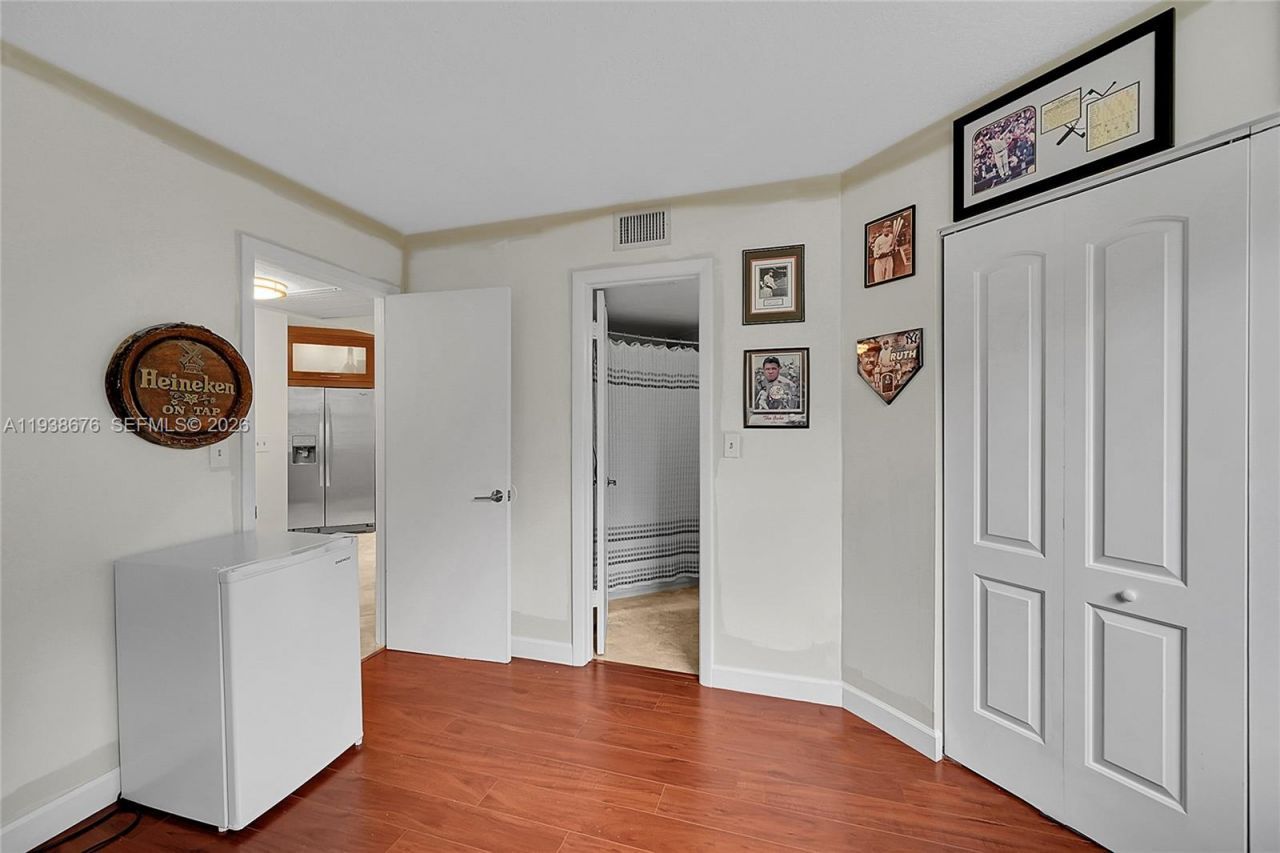 10501 W Broward Blvd, Unit 311, Plantation, FL 33324 Photo