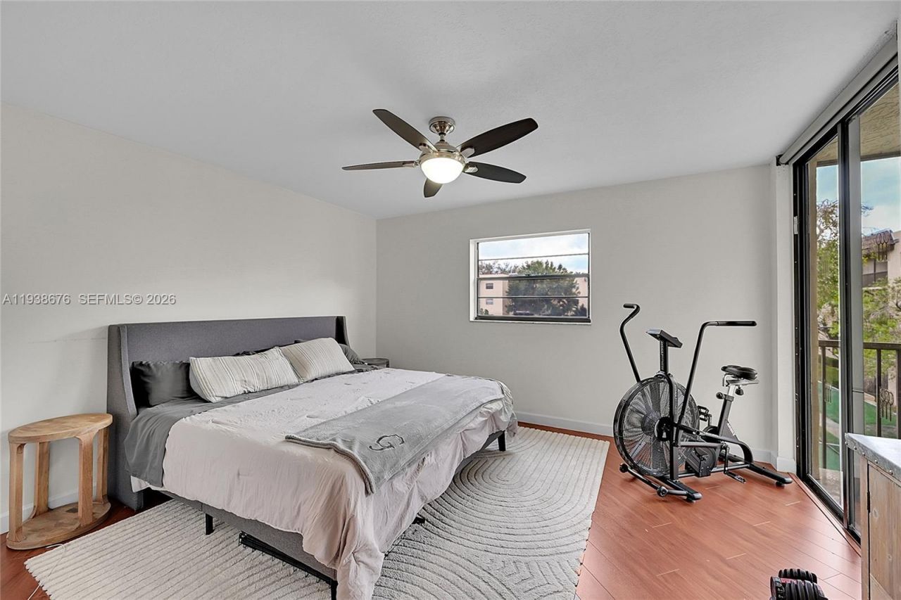 10501 W Broward Blvd, Unit 311, Plantation, FL 33324 Photo