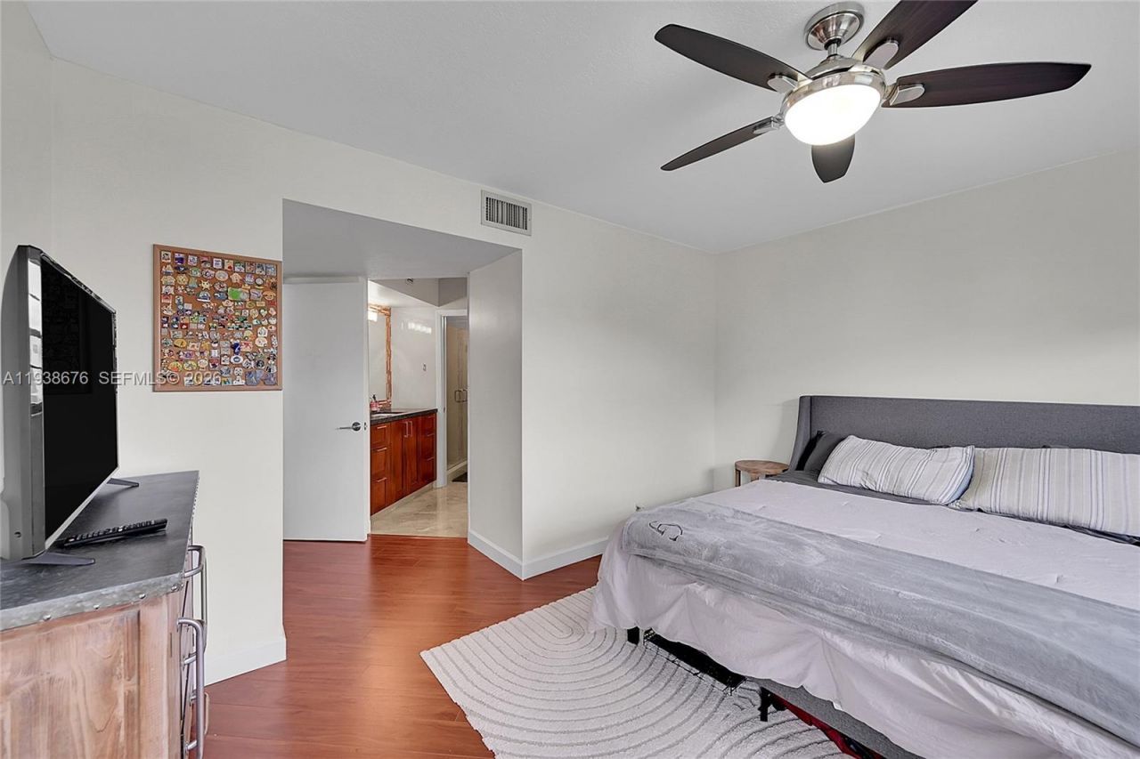 10501 W Broward Blvd, Unit 311, Plantation, FL 33324 Photo