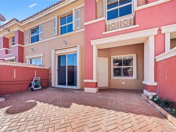 6141 NW 115th Pl, Unit 359, Doral, FL 33178