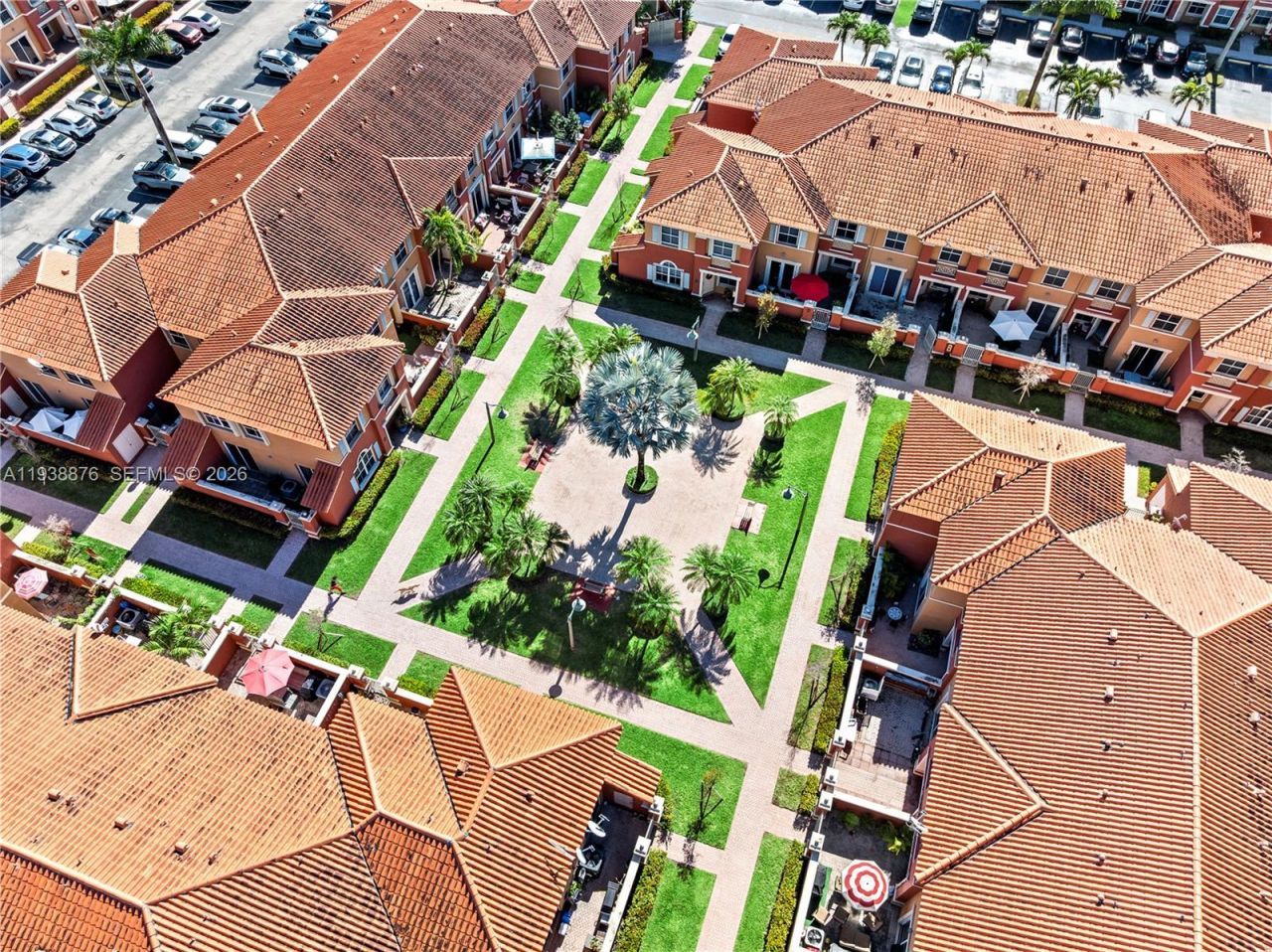 6141 NW 115th Pl, Unit 359, Doral, FL 33178 Photo