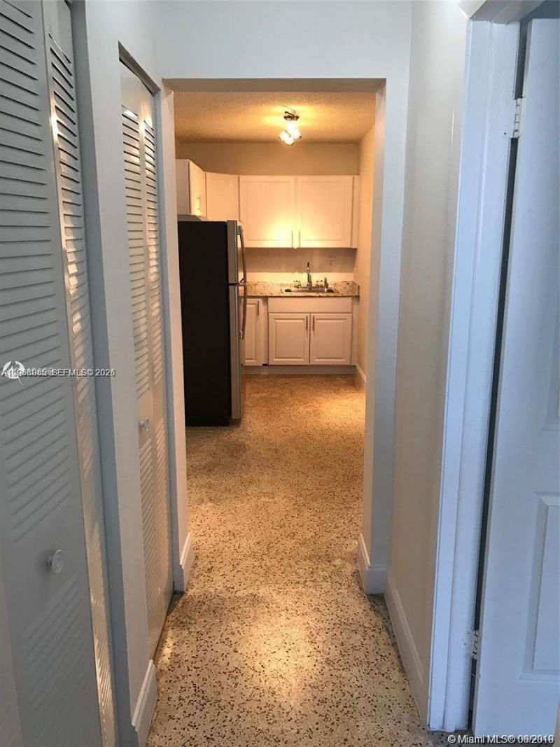 142 SW 18th Ave, Unit 9, Miami, FL 33135 Photo