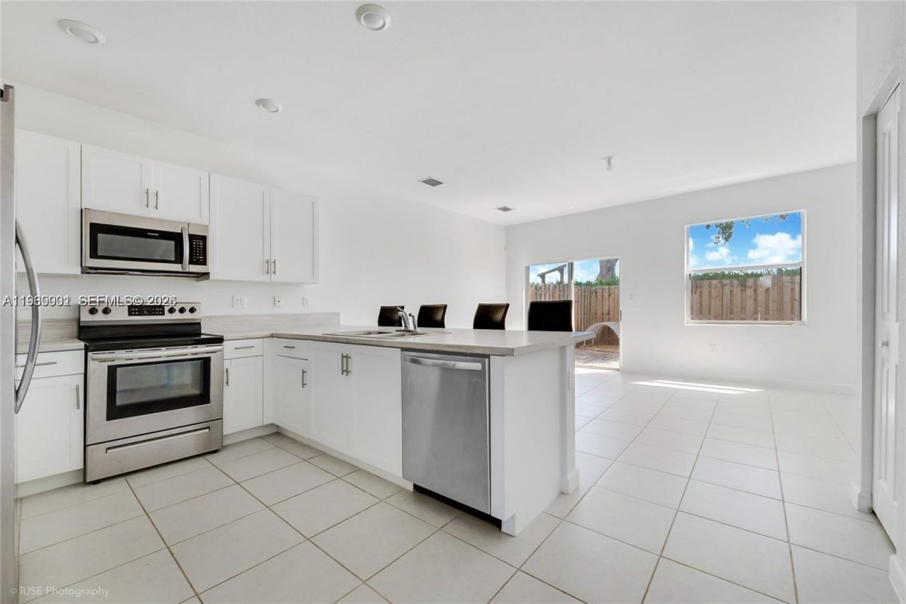 1705 SE 27th Rd, Homestead, FL 33035 Photo