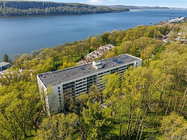 1 David Lane, Unit 4 C, Yonkers, NY 10701