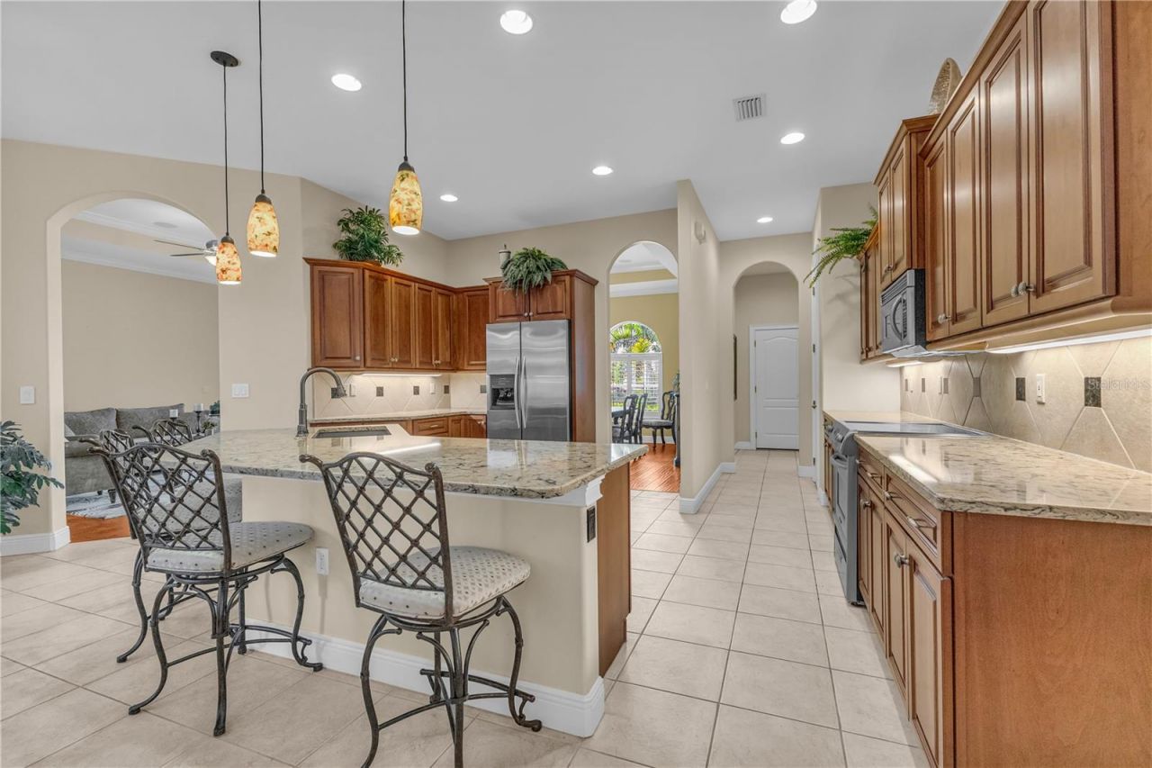 5311 Nathaniel Place, Sarasota, FL 34233 Photo