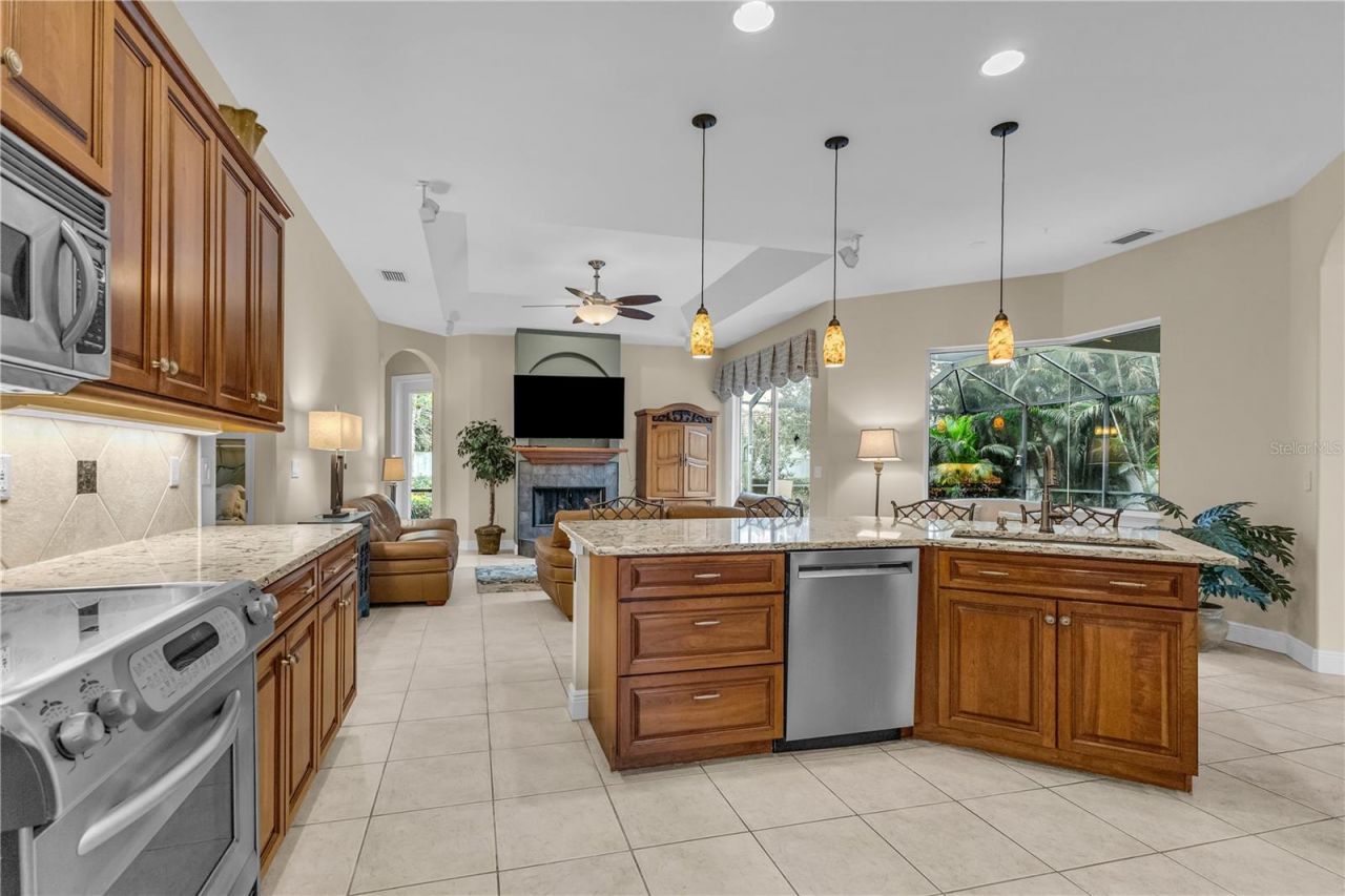 5311 Nathaniel Place, Sarasota, FL 34233 Photo