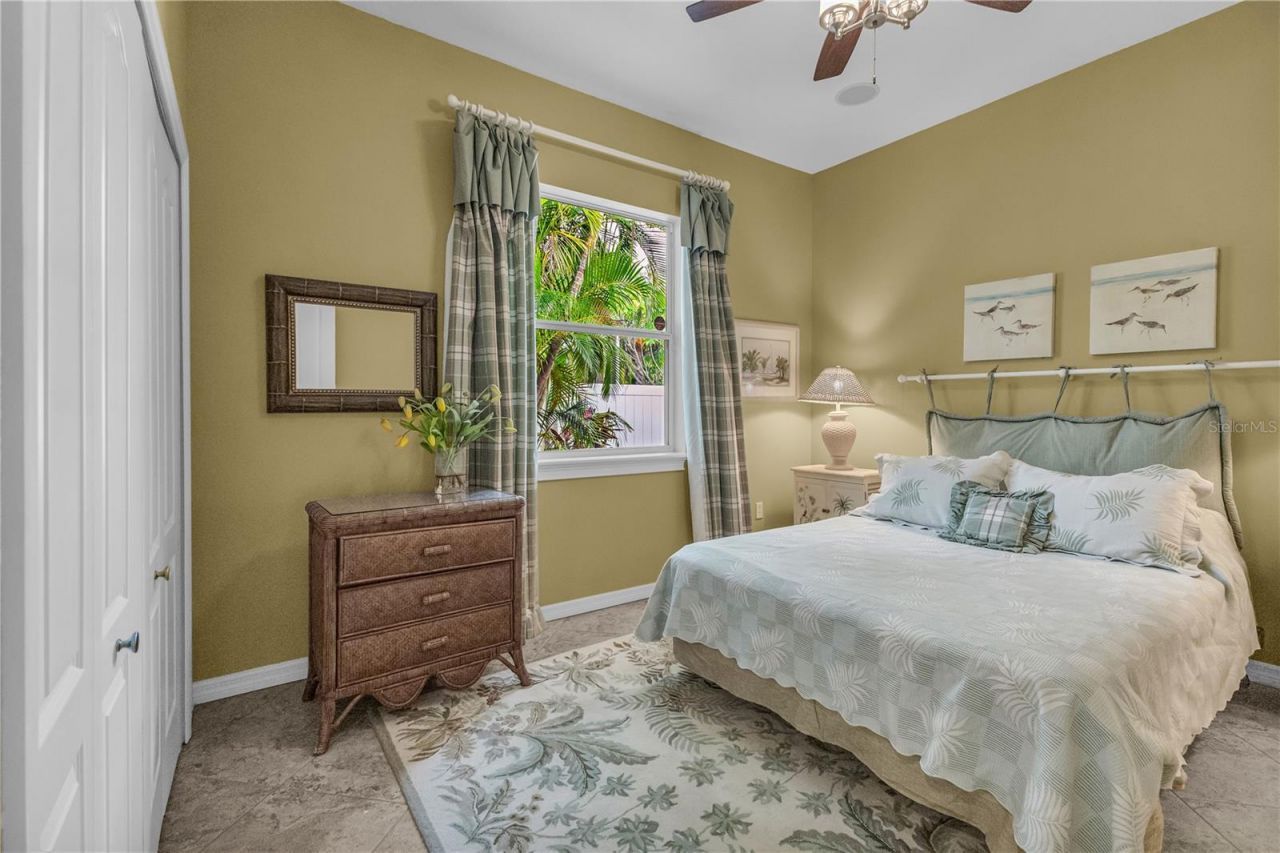 5311 Nathaniel Place, Sarasota, FL 34233 Photo