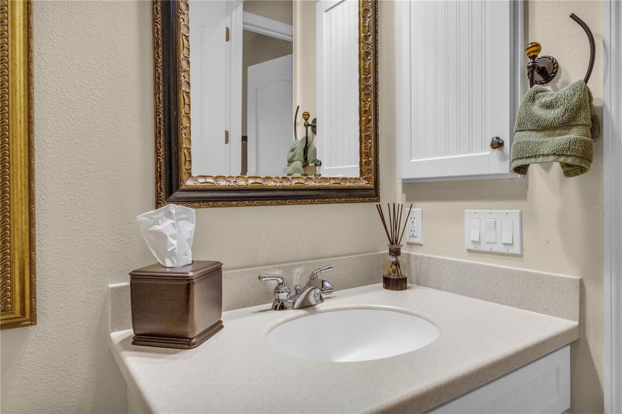 5311 Nathaniel Place, Sarasota, FL 34233 Photo