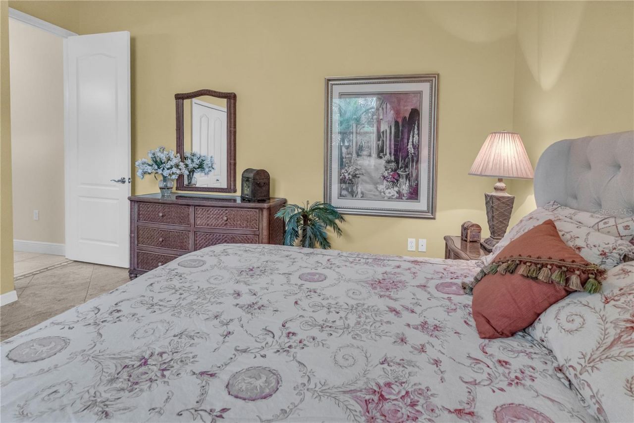 5311 Nathaniel Place, Sarasota, FL 34233 Photo