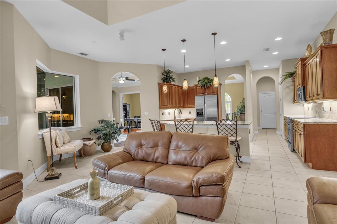 5311 Nathaniel Place, Sarasota, FL 34233 Photo