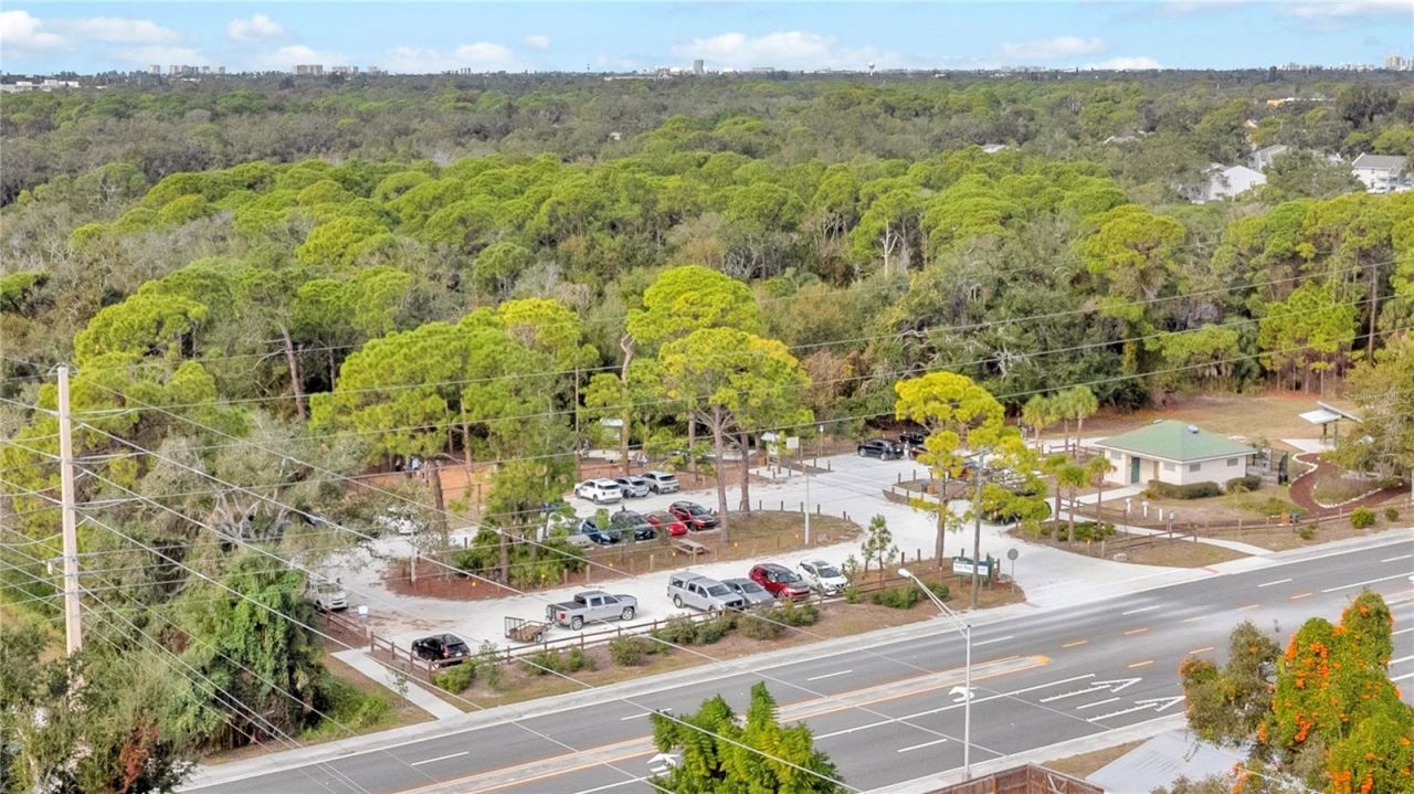 5311 Nathaniel Place, Sarasota, FL 34233 Photo