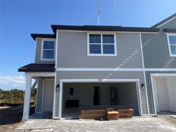 7580 DEER VALLEY CIRCLE, Unit 64, TAMPA, FL 33635