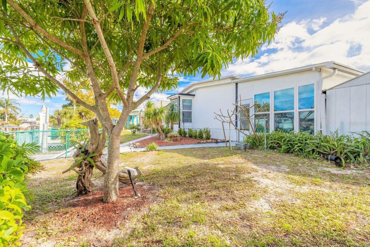 109 Douglas Street, Edgewater, FL 32141 Photo