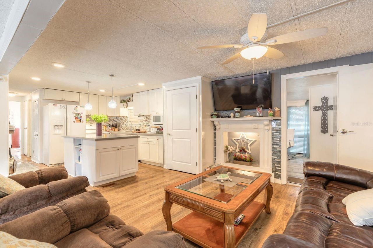 109 Douglas Street, Edgewater, FL 32141 Photo