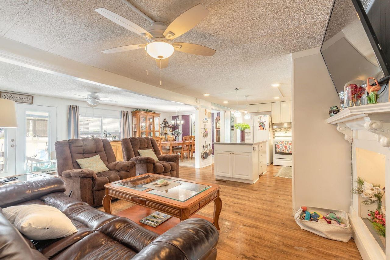 109 Douglas Street, Edgewater, FL 32141 Photo