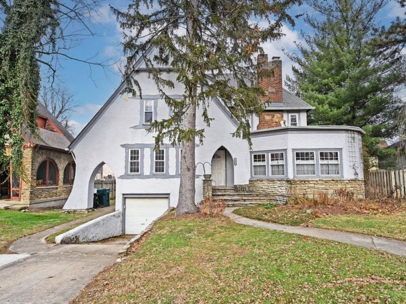 1266 Avon Drive, Cincinnati, OH 45229 Photo 11