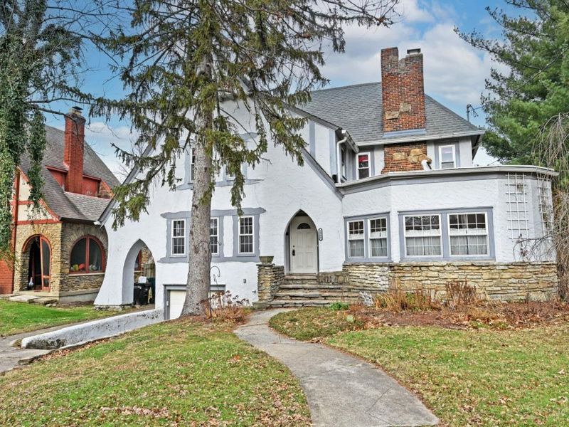 1266 Avon Drive, Cincinnati, OH 45229 Photo 12