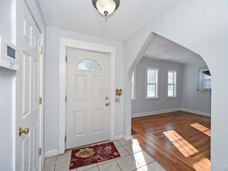 1266 Avon Drive, Cincinnati, OH 45229 Photo 15