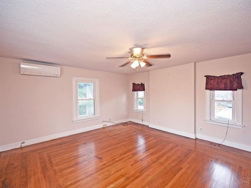 1266 Avon Drive, Cincinnati, OH 45229 Photo 67