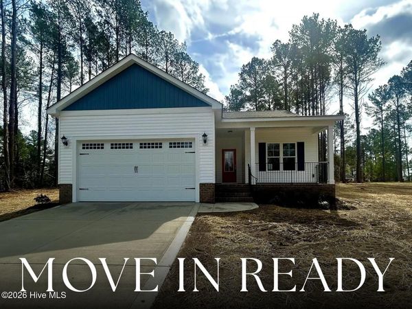 1725 Cardinal Drive, Deep Run, NC 28525