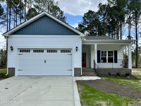 1725 Cardinal Drive, Deep Run, NC 28525
