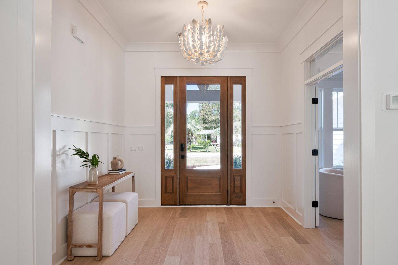 1349 Sea Aire Drive Photo 7