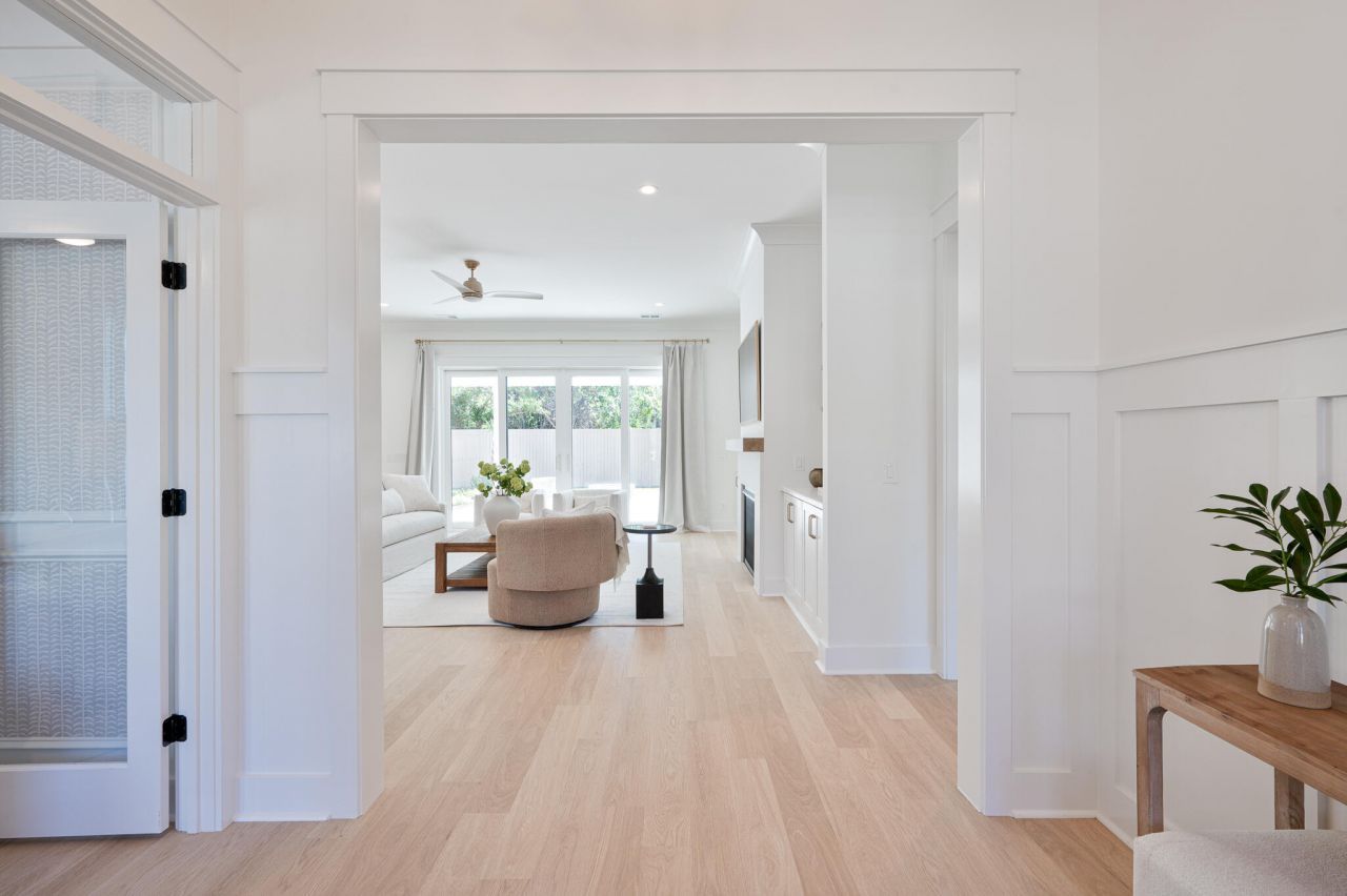 1349 Sea Aire Drive Photo 8