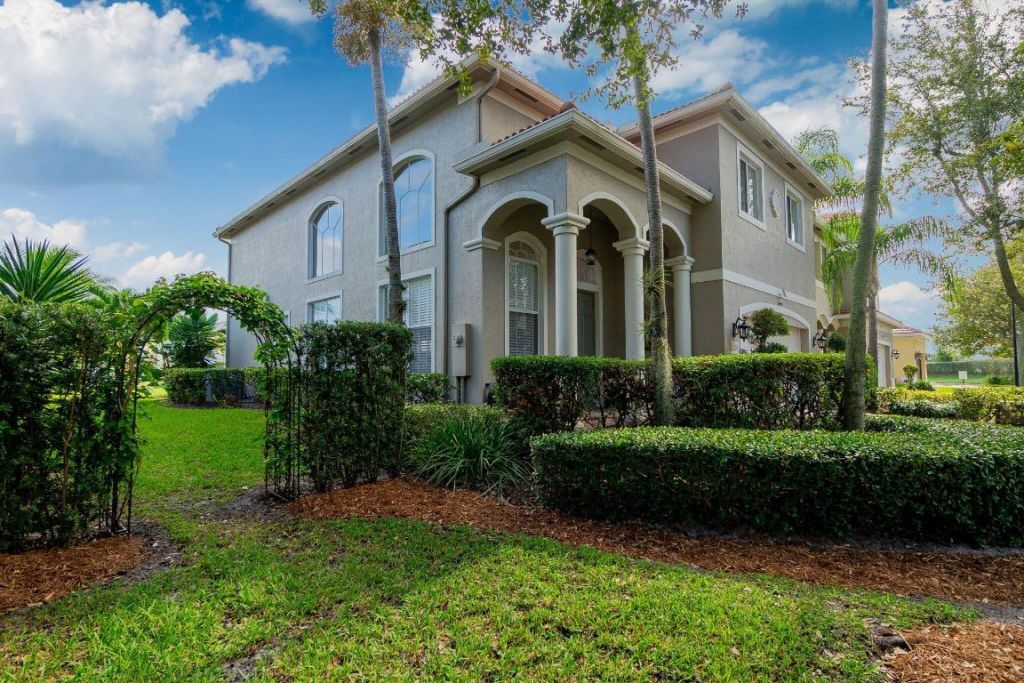 1004 Center Stone Lane, Riviera Beach, FL 33404 Photo