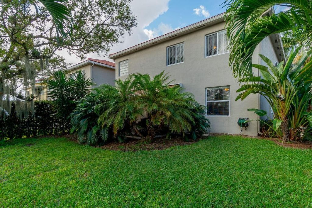 1004 Center Stone Lane, Riviera Beach, FL 33404 Photo