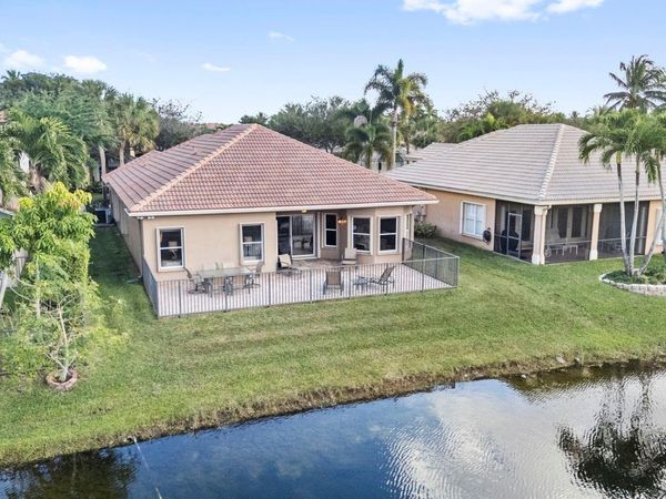 6353 NW 110th Avenue, Parkland, FL 33076