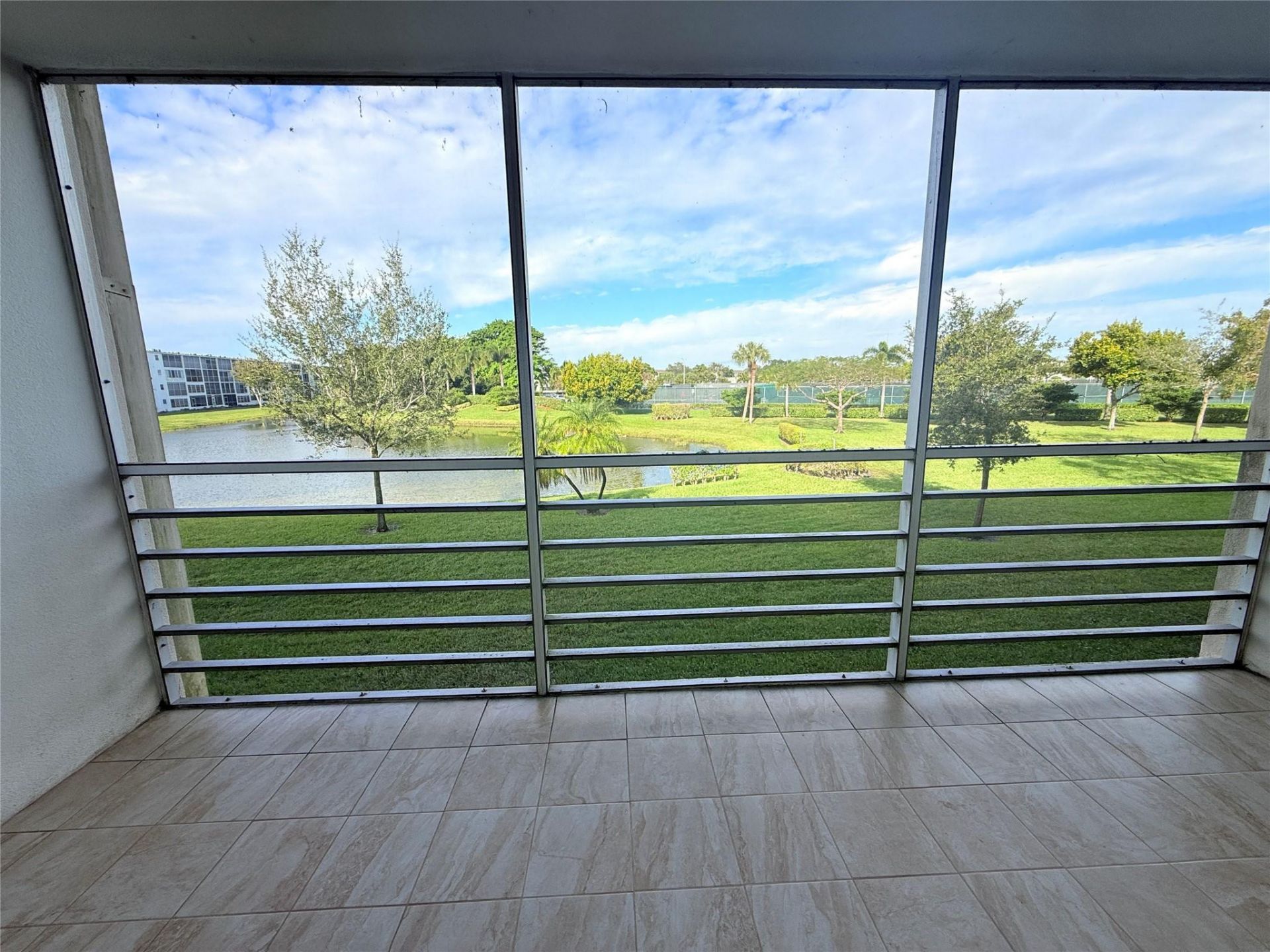 2017 Newcastle A, Unit 2017, Boca Raton, FL 33434 Photo