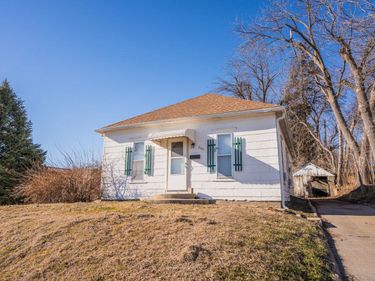 206 S LOCUST Street, GLENWOOD, IA 51534