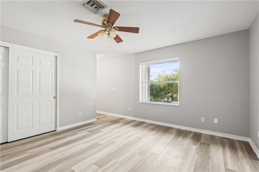 1536 N Lawnwood Circle, Unit 3, Fort Pierce, FL 34950 Photo