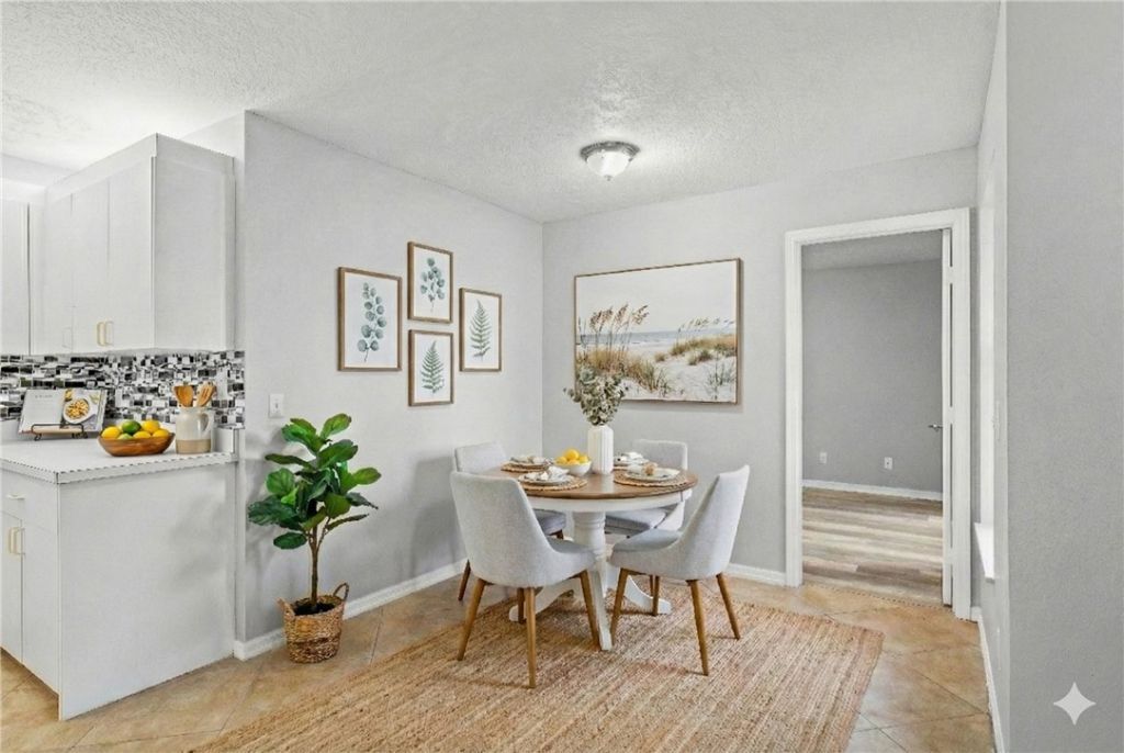 1536 N Lawnwood Circle, Unit 3, Fort Pierce, FL 34950 Photo