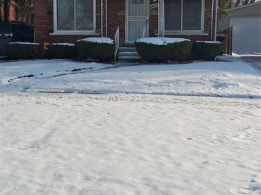 15506 Oakfield Street, Detroit, MI 48227