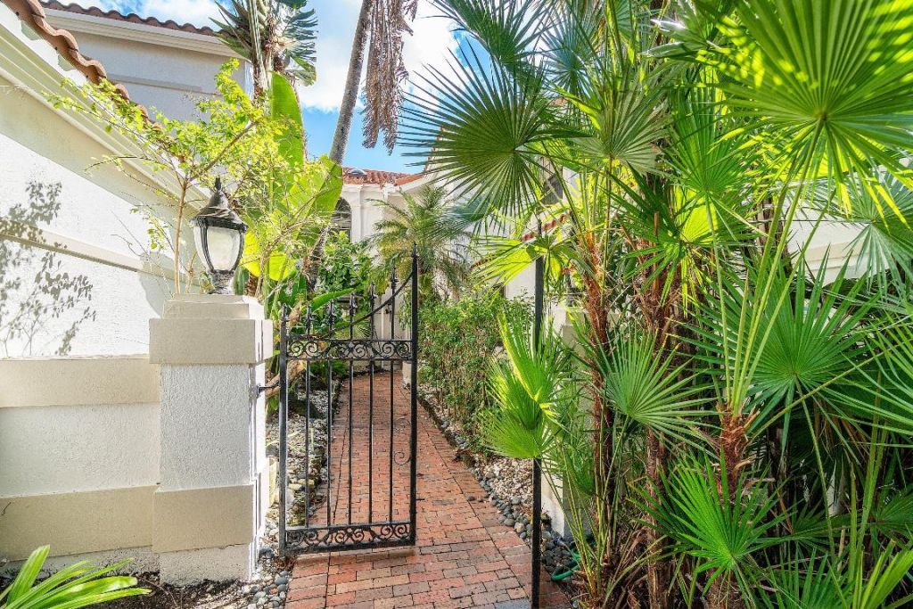 22640 Caravelle Circle, Boca Raton, FL 33433 Photo