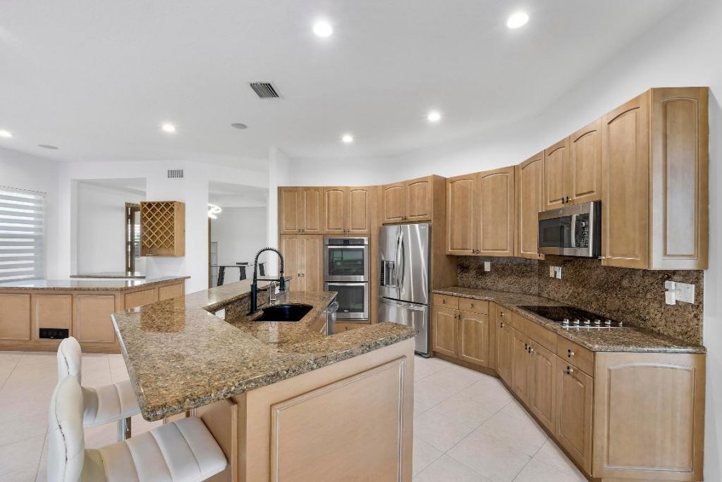 5081 NW 120th Avenue, Coral Springs, FL 33067 Photo