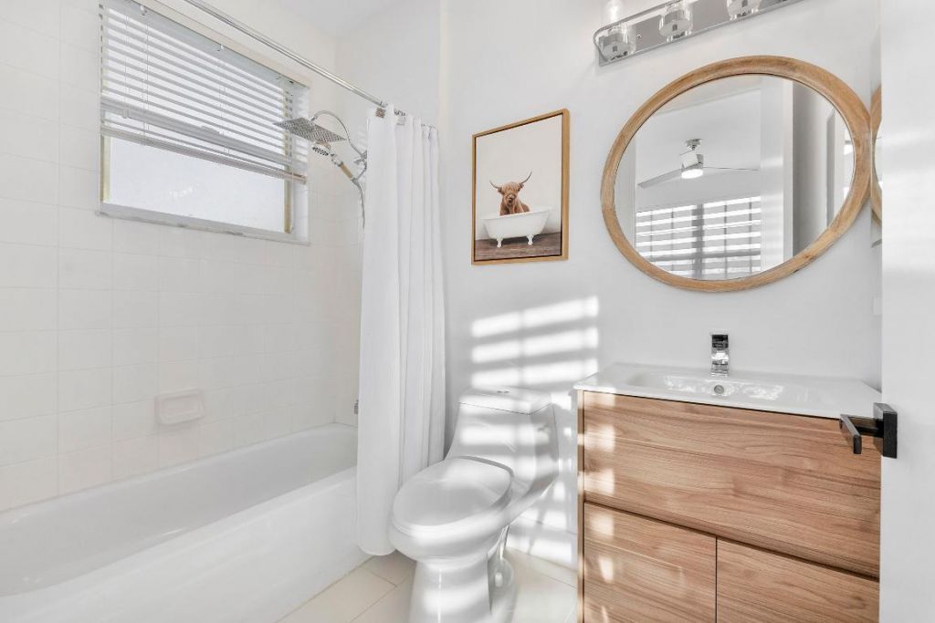 5081 NW 120th Avenue, Coral Springs, FL 33067 Photo