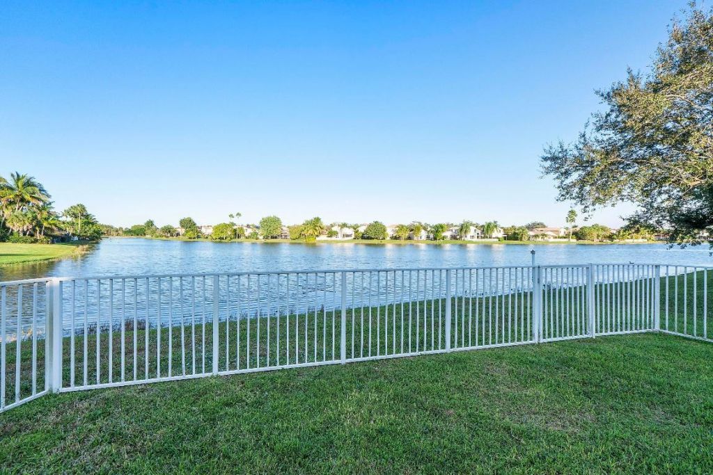 5081 NW 120th Avenue, Coral Springs, FL 33067 Photo