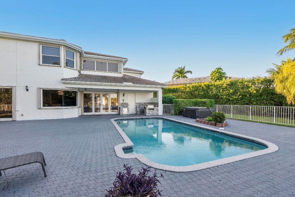 5081 NW 120th Avenue, Coral Springs, FL 33067 Photo