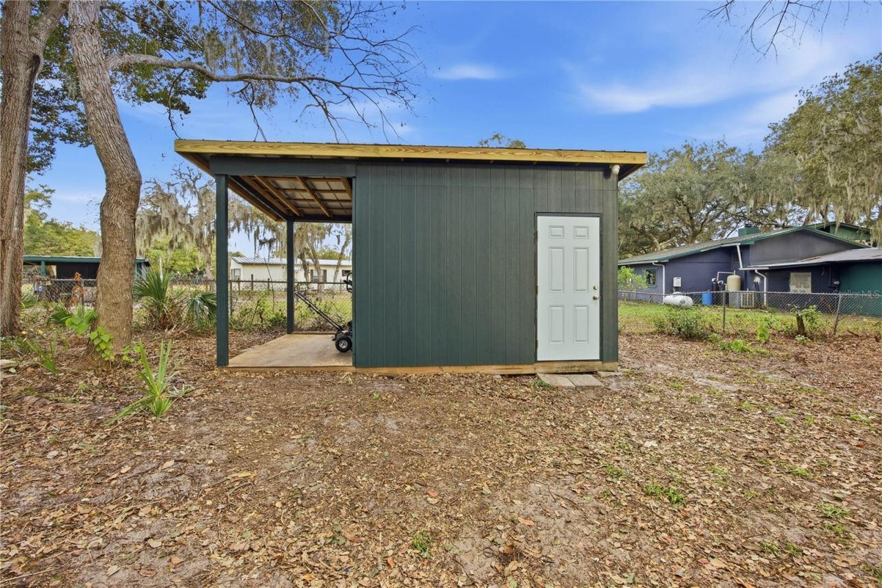 23422 NE 154th Place Road, Salt Springs, FL 32134 Photo