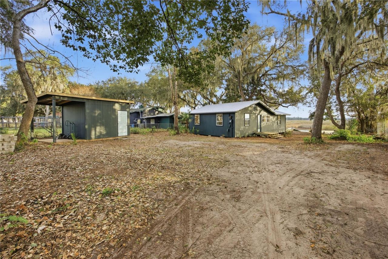 23422 NE 154th Place Road, Salt Springs, FL 32134 Photo