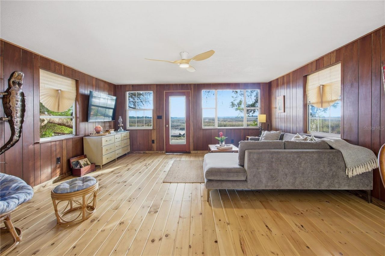 23422 NE 154th Place Road, Salt Springs, FL 32134 Photo