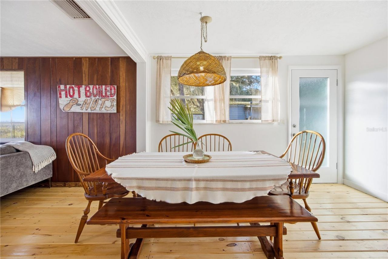 23422 NE 154th Place Road, Salt Springs, FL 32134 Photo