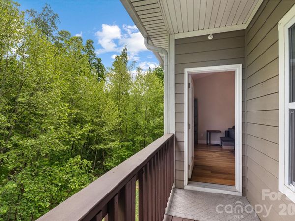 124 Foxden Drive, Unit 303, Fletcher, NC 28732
