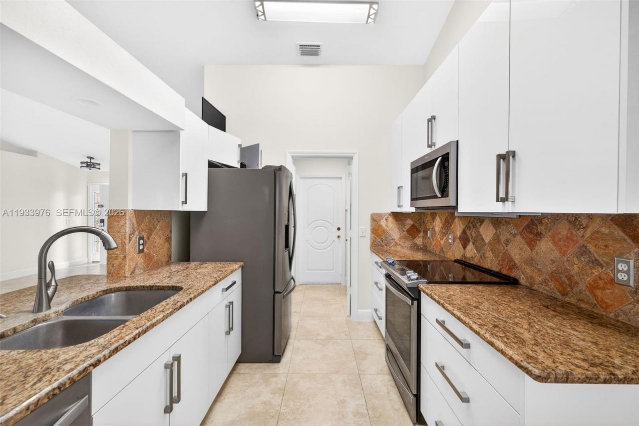 2700 10 Sw, Lehigh Acres, FL 33976 Photo