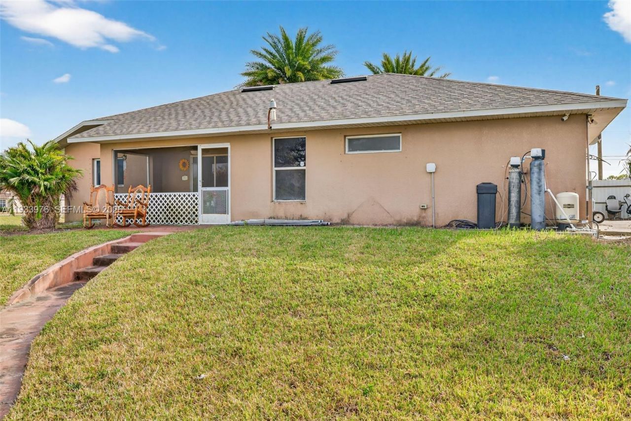 2700 10 Sw, Lehigh Acres, FL 33976 Photo