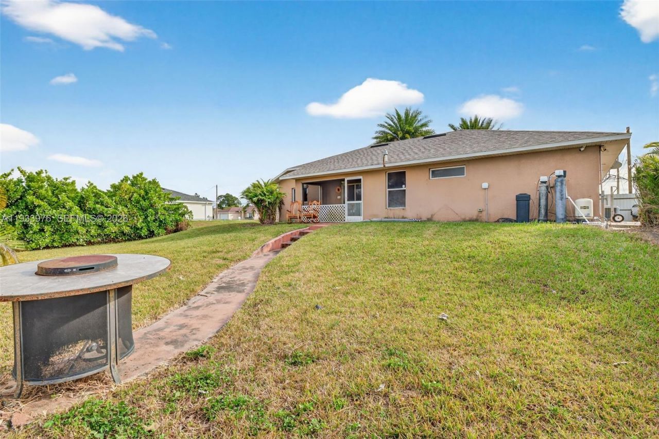 2700 10 Sw, Lehigh Acres, FL 33976 Photo