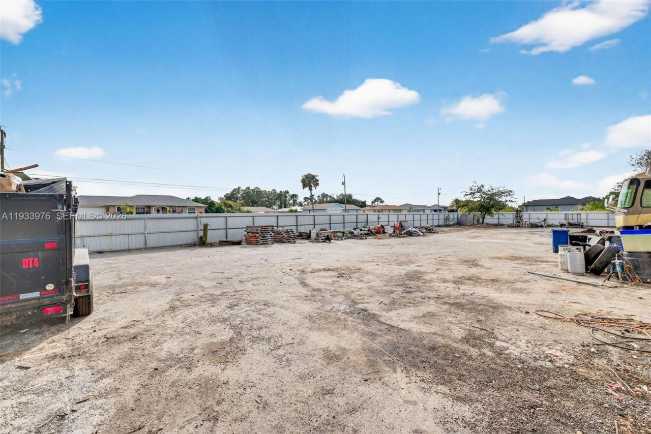 2700 10 Sw, Lehigh Acres, FL 33976 Photo